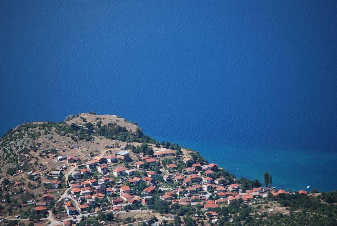 Villa Lakeview Paradise Peštani 外观 照片