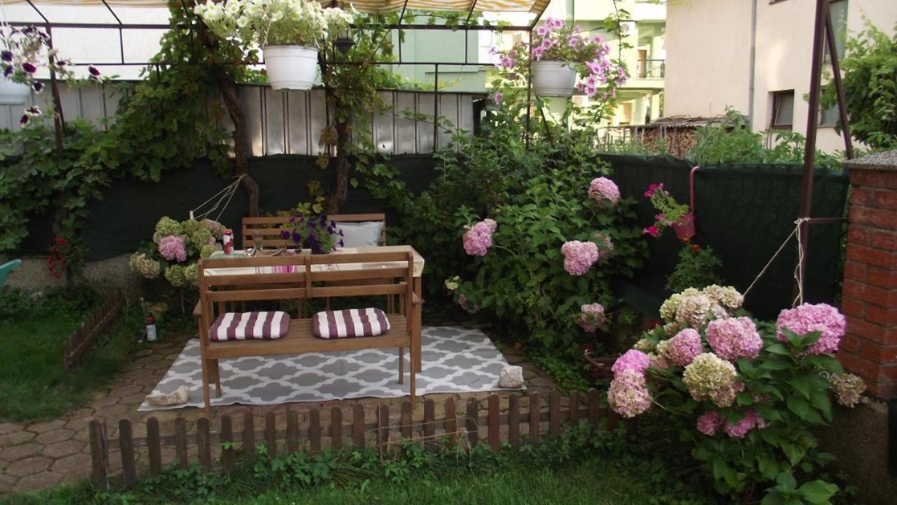 Villa Lakeview Paradise Peštani 外观 照片