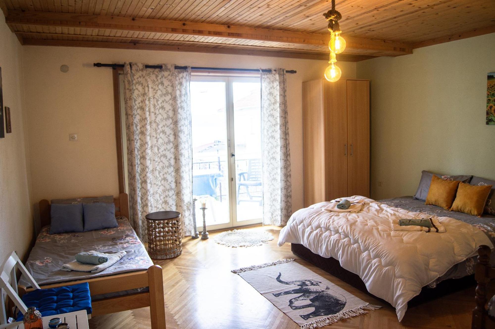 Villa Lakeview Paradise Peštani 外观 照片